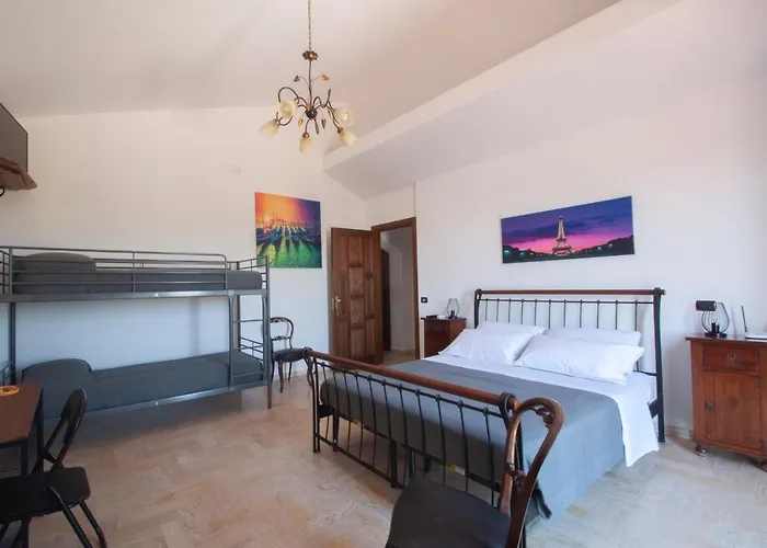 Vittoria House לינה וארוחת בוקר