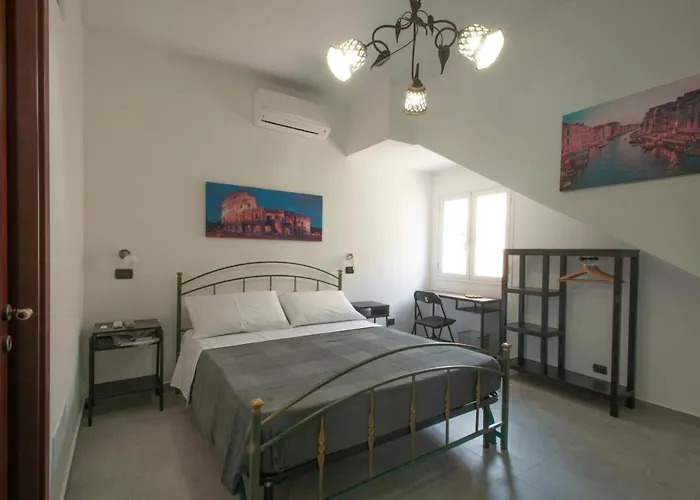 Vittoria House