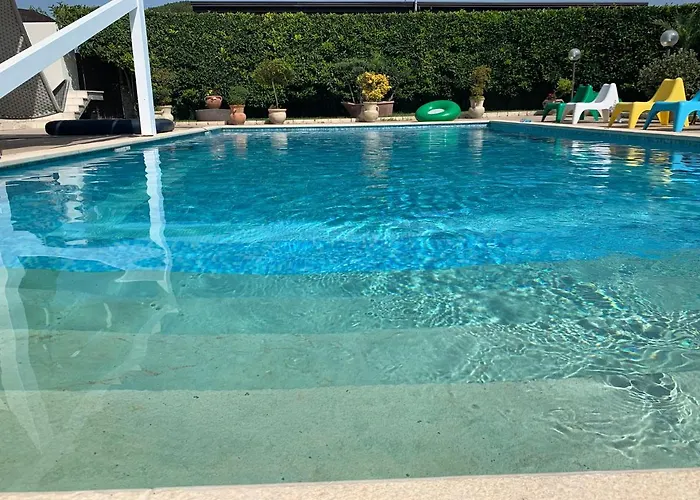 Vittoria House 3* קרלנטיני